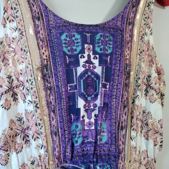 Minkpink Aztec print multicolored romper. - Picture 6 of 8